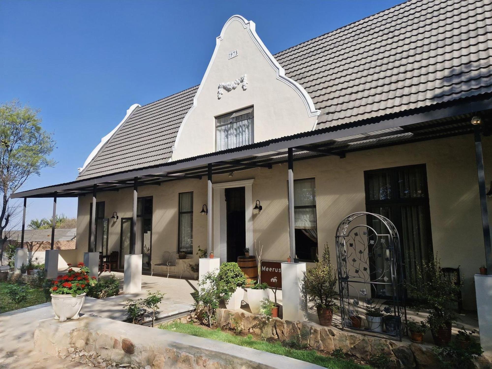 Le Chateau Guest House And Conference Centre Kempton Park Exterior photo